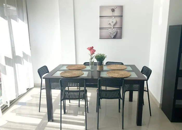 Farray Flat Iii By Canary365 Lejlighed